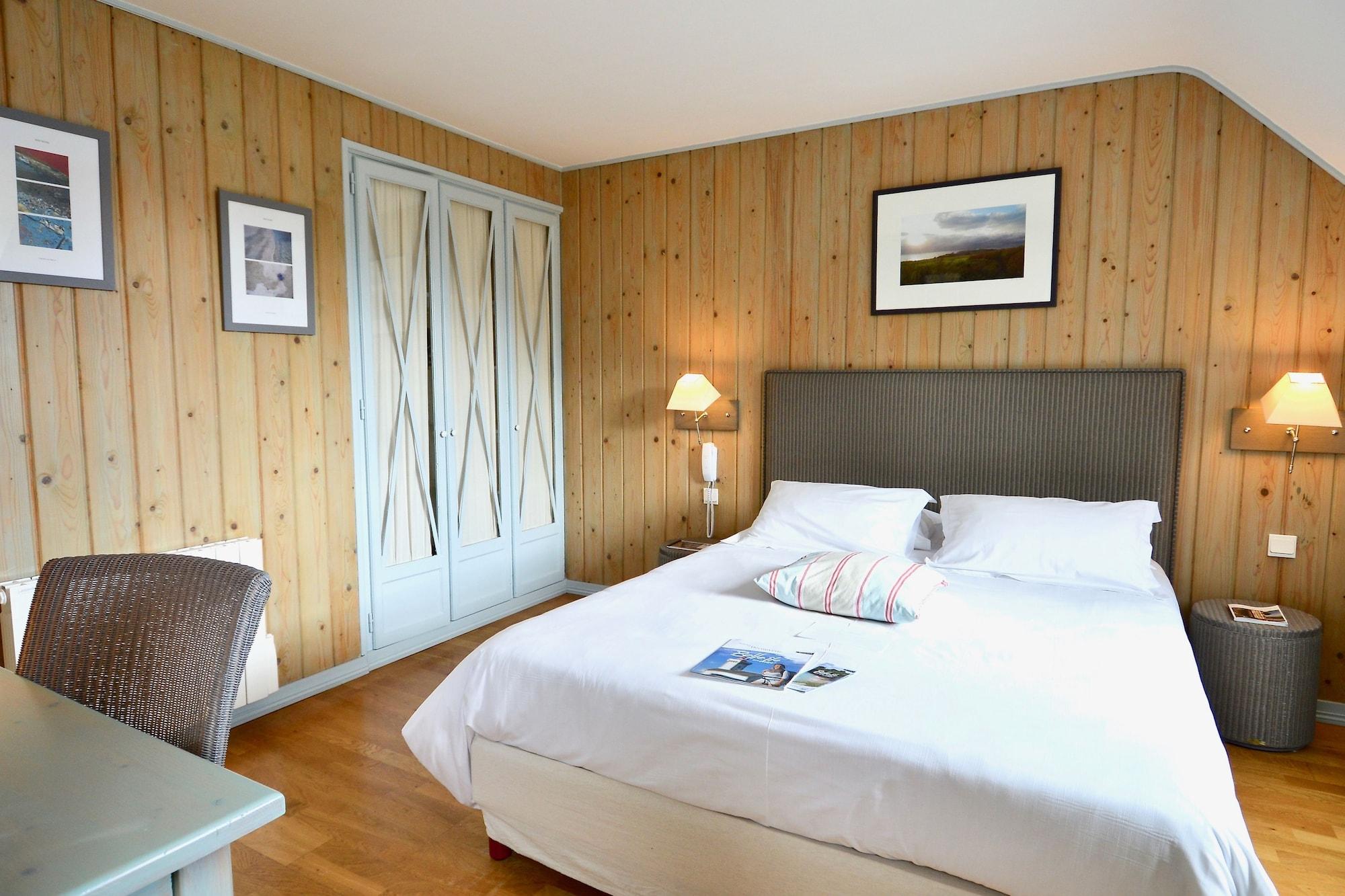 La Desirade - Hotel, Spa & Restaurant บองกอร์ ภายนอก รูปภาพ