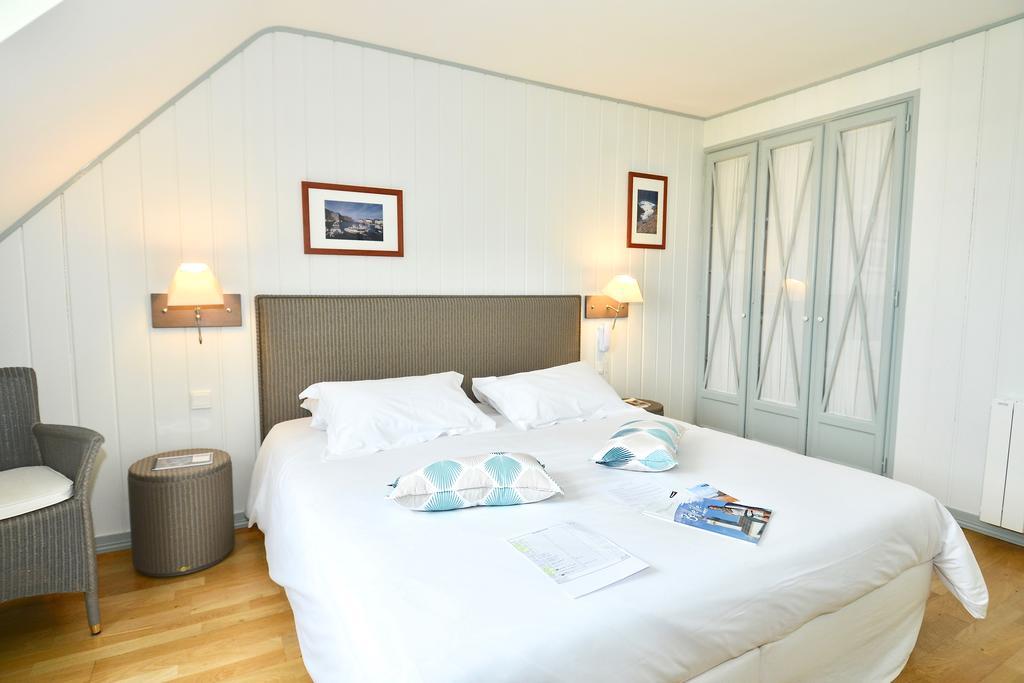 La Desirade - Hotel, Spa & Restaurant บองกอร์ ภายนอก รูปภาพ