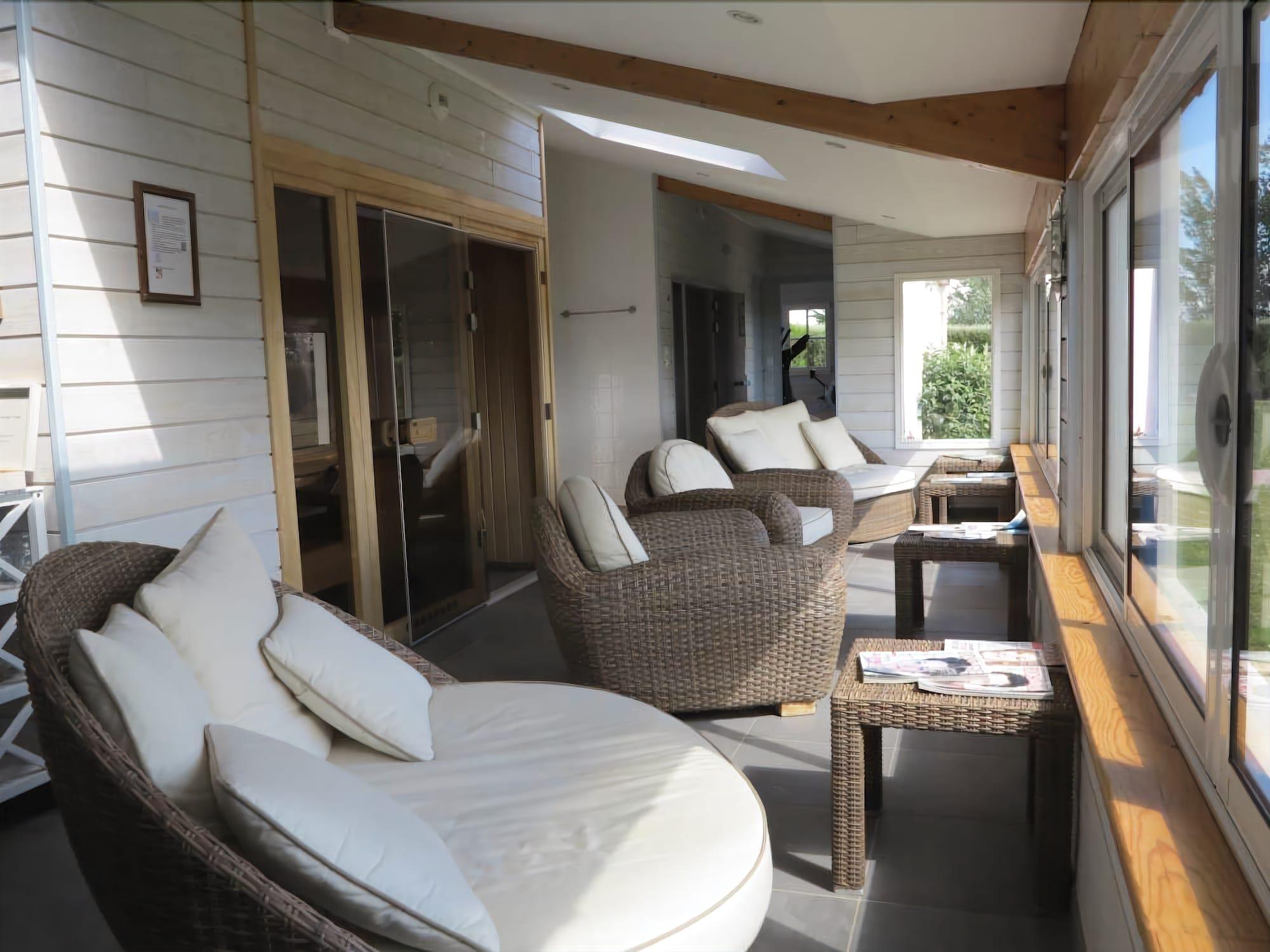 La Desirade - Hotel, Spa & Restaurant บองกอร์ ภายนอก รูปภาพ
